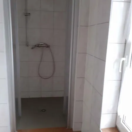 شقة In 41178 Pruchten